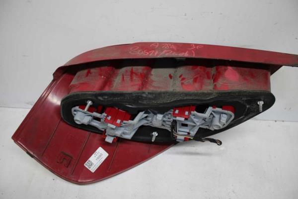 FEU ARRIERE DROIT MERCEDES CLASSE A W169 -5/2008 ( FUME ) - Vue 2